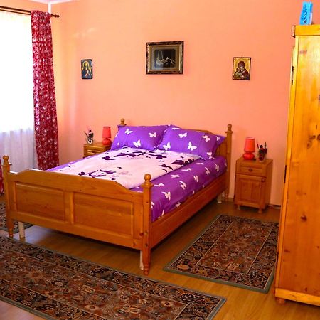 Apartament Iulia Feredőgyógy Kültér fotó