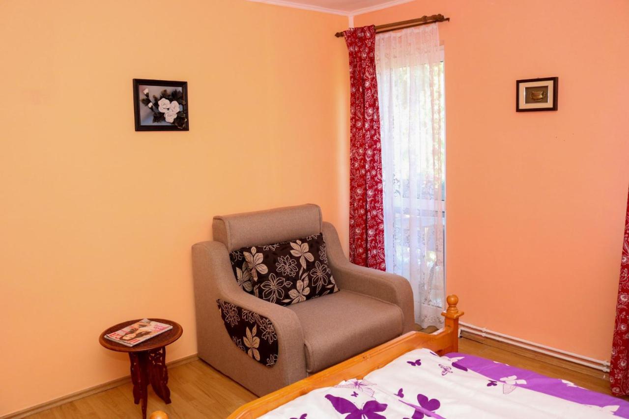 Apartament Iulia Feredőgyógy Kültér fotó