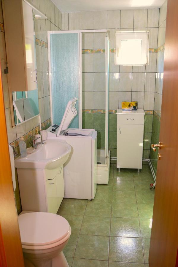 Apartament Iulia Feredőgyógy Kültér fotó
